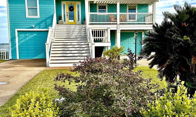 Rockport House | Luxurious Water-Front Home W/Million Dollar Views, Pier/Light, Fantastic Fishing