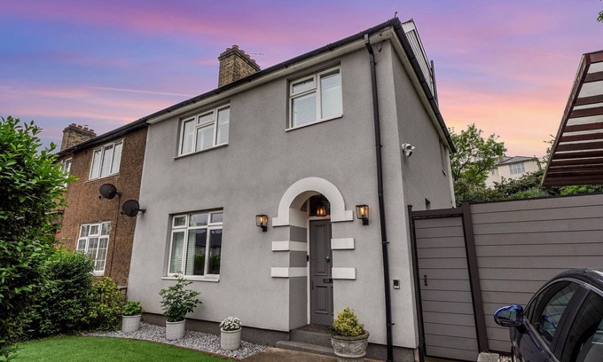 Wandsworth House | Luxurious yet cosy Family home