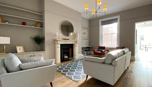 Portobello House | Luxuriously large period D2 property of character