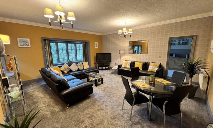 South Galson Apartment | Luxury 1 Bed Apartment - Rossal House Apartments