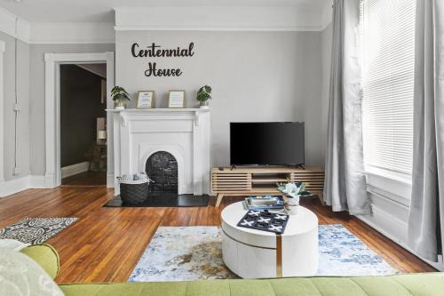 Columbia Apartment | Luxury 1 Bed Downtown Columbia Upstairs