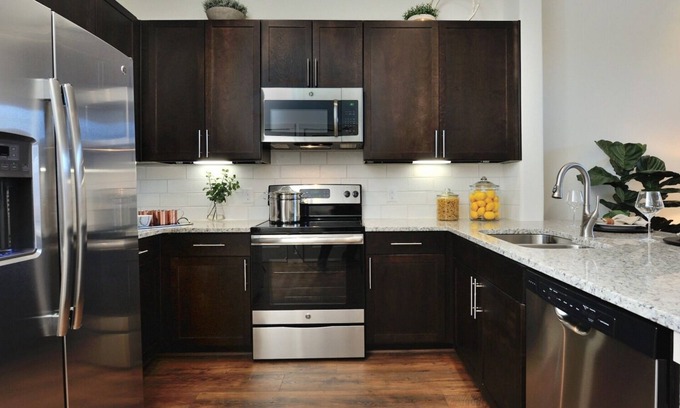 George Bush Park/Eldridge Apartment | Luxury 1-bedroom apartment in fabulous energy corridor Houston TX