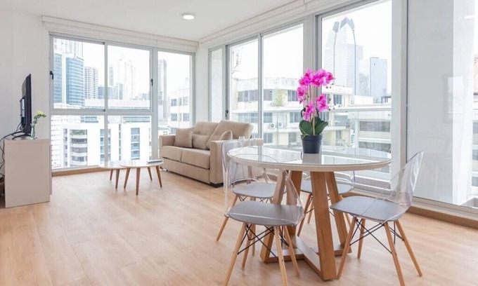 Marbella Condo | Luxury 1 bedroom apt free parking and balcony