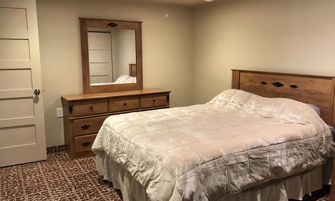 Tucson House | Luxury 1 Bedroom casita in historic house in central Tucson