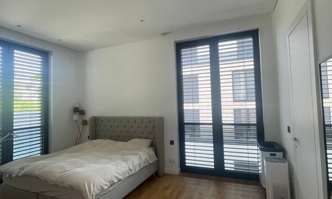 Savski Venac Apartment | Luxury 135sqm, 2 Bedroom apartment on Dedinje, Belgrade, with beautiful view.