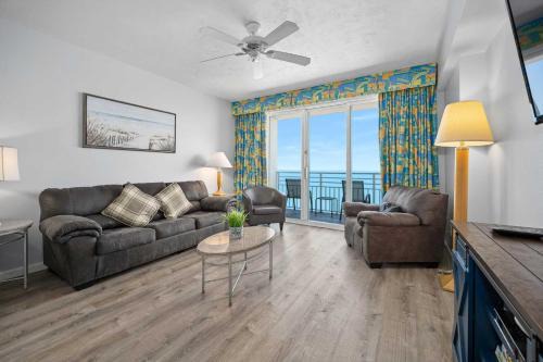 Brush - Stewarts House | Luxury 17th Floor 1 BR Condo Direct Oceanfront Wyndham Ocean Walk Resort Daytona Beach | 1708
