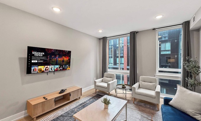 Northern Liberties Apartment | Luxury 1BD | 2 Beds | Northern Liberties