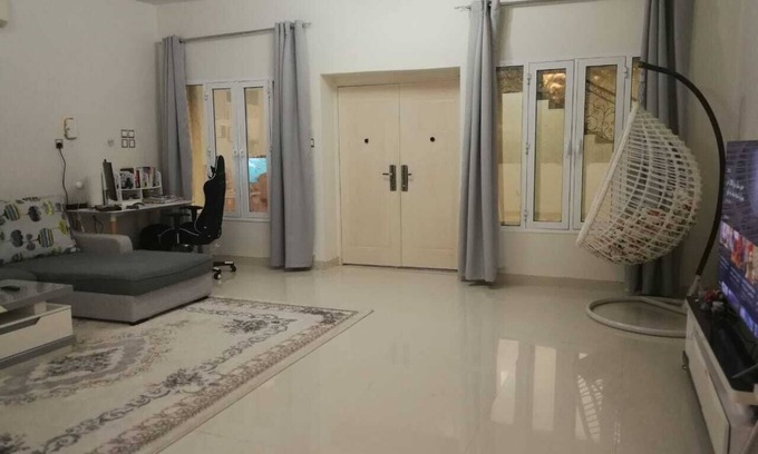 Al Maabilah House | Luxury 2 bed room house in a quiet neighbourhood
