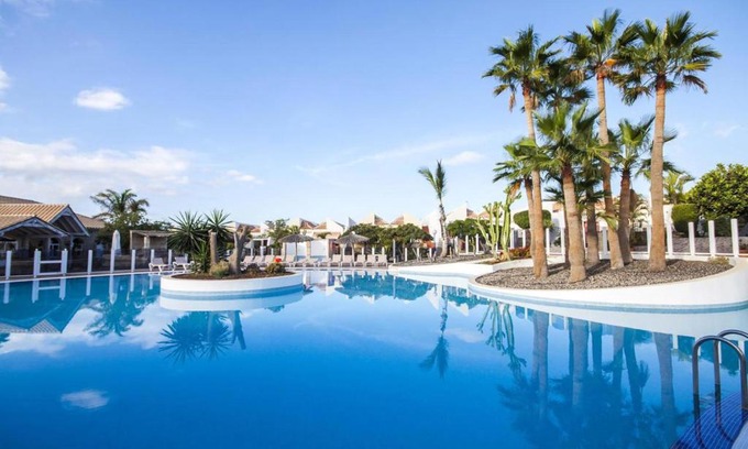 San Miguel de Abona Villa | Luxury 2-Bedrooms Villa - Golf del Sur, The Palms Resort