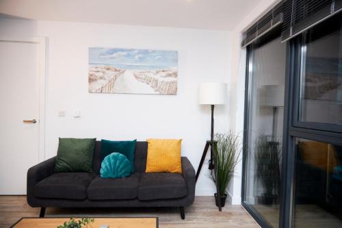 Castlefield Apartment | Luxury 2 Bedroom and bathroom in Central Manchester With Balcony
