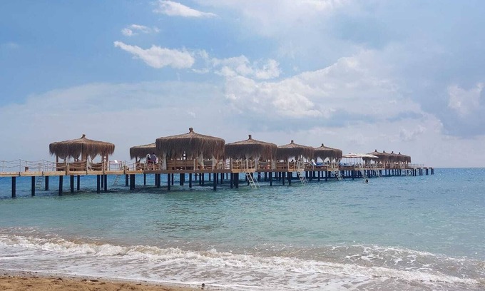 Gastria Apartment | LUXURY 2-BEDROOM APARTMENT IN SEAFRONT COMPLEX WITH PRIVATE BEACH
