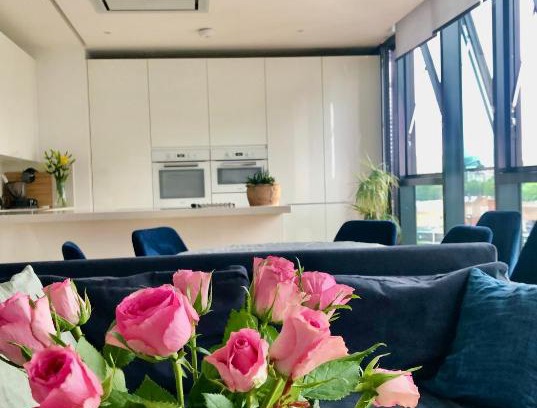 Archway Apartment | Luxury 2 bedroom apartment 20 min from central London