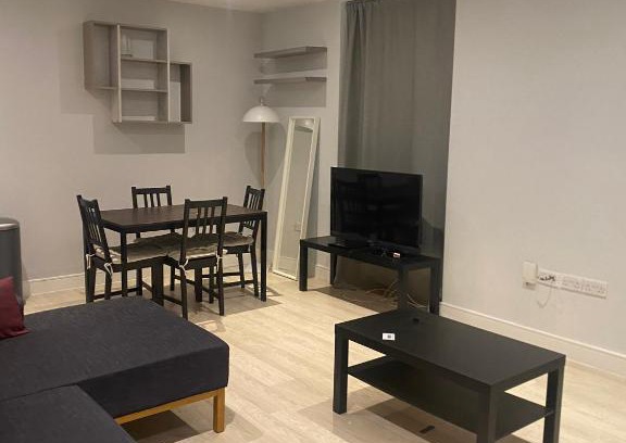 Walthamstow Apartment | Luxury 2 Bedroom Apartment in London