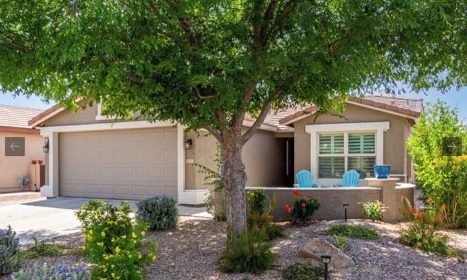 Springfield Lakes House | Luxury 2 bedroom Solera house-WINTER available!
