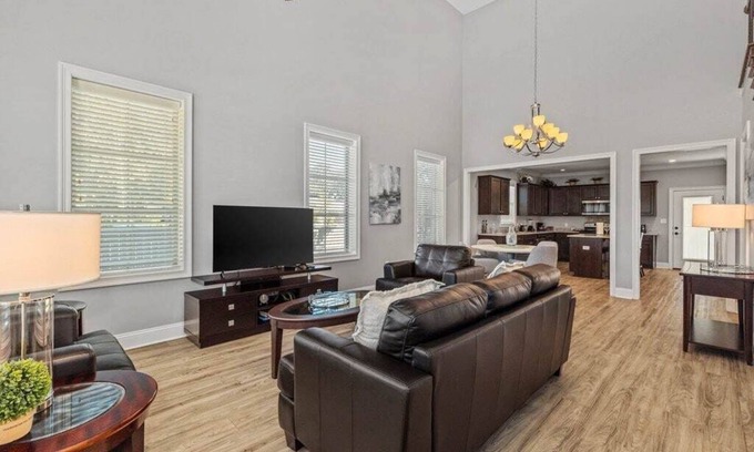 Prien House | Luxury 2 bedroom townhouse #4