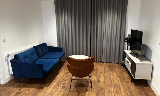 Gascoigne Apartment | Luxury 2 bedrooms apartment