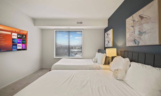 Bryant Pattengill West Apartment | Luxury 2BD | DT Ann Arbor | 3 Beds | Free Parking