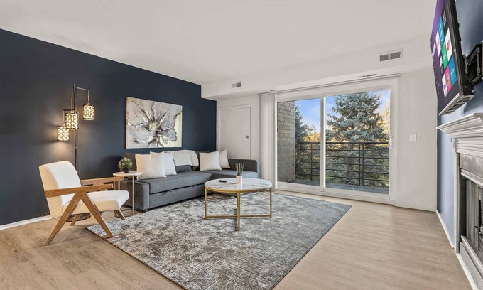 Bryant Pattengill West Apartment | Luxury 2BD | DT Ann Arbor | 3 Beds | Free Parking