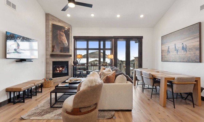 Park City Condo | Luxury 2bed Park City Condo at Canyons Village - ski, bike, golf
