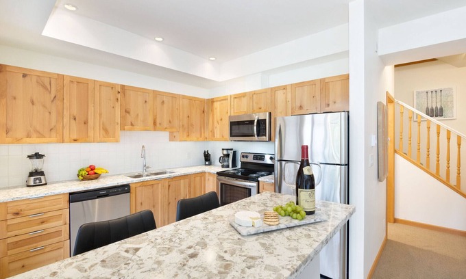 Whistler Cay Heights House | Luxury 2BR/2BA Townhouse- Pool, HT, Secure Bike Storage