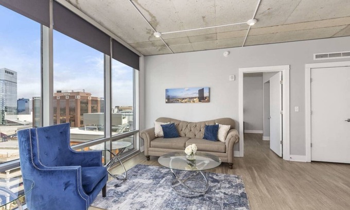 Downtown Apartment | Luxury 2BR Penthouse in Downtown GR
