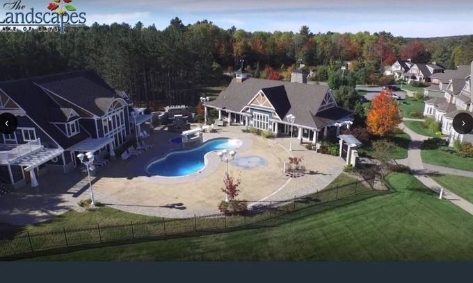 Baysville Villa | Luxury 3 Bedroom, 3 Bathroom Villa on Lake of Bays