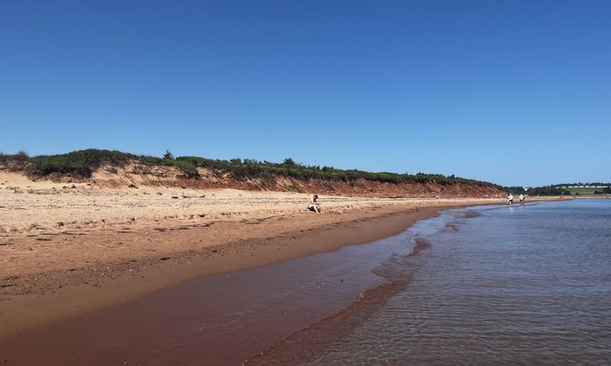 North Rustico House | Luxury 3 bedroom w/kings listing in North Rustico- walk to the beach