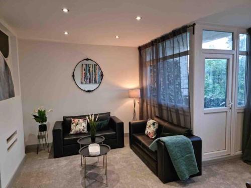 Hackney Wick Apartment | Luxury 3 Bedroom Home in City