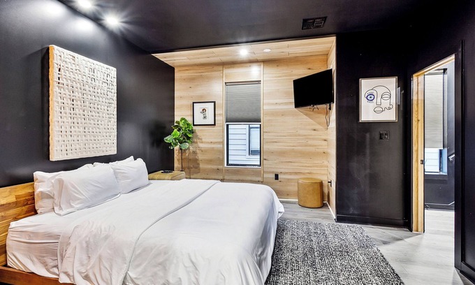 Faubourg Lafayette Villa | Luxury 3 bedroom Villa with private Rooftop