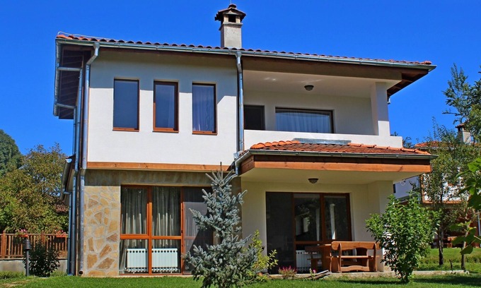 Elena Villa | Luxury 3 bedrooms villa