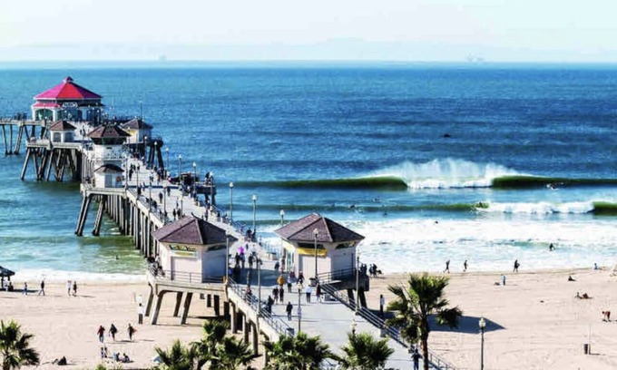 Southwest Anaheim House | Luxury 3bd/3br near Disney, Knotts and beaches