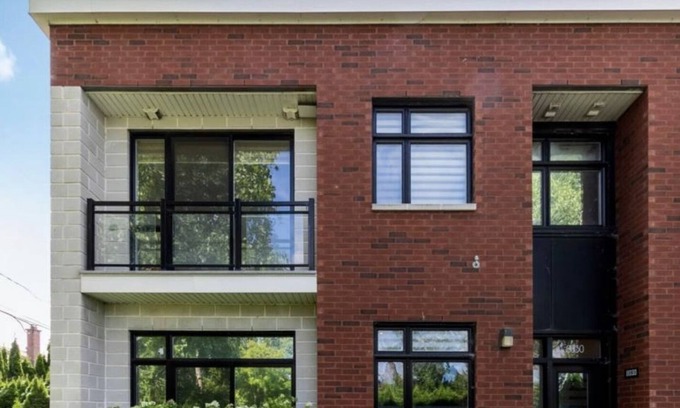 LaSalle House | Luxury 3Br House! Indoor Parking! 10 min to DT!