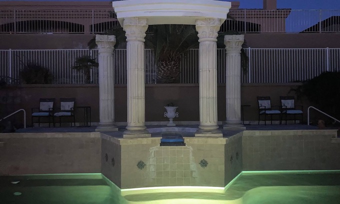 Lake Havasu City House | Luxury 4-bedroom including Casita with spa, pool, boat parking, and WiFi/AC