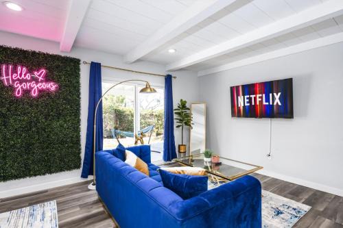 Riverview West House | Luxury 4 Bedroom House Mins to Disney! Game Room