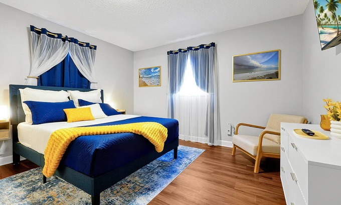 Davenport House | Luxury 4BR Family Getaway – Near Disney, Game Room!”
