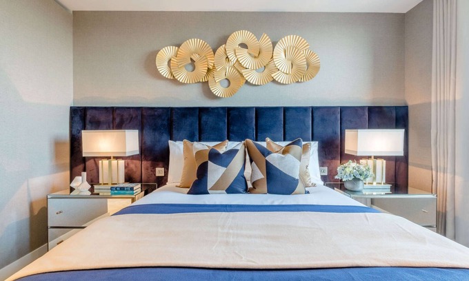 Paddington Apartment | Luxury 4th floor 2 bed with Balcony