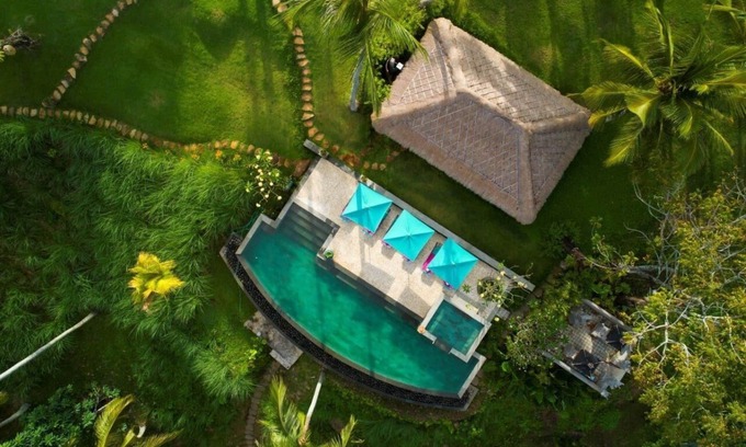 Suraberata Villa | Luxury 5 Bedroom Villa near Balian Beach