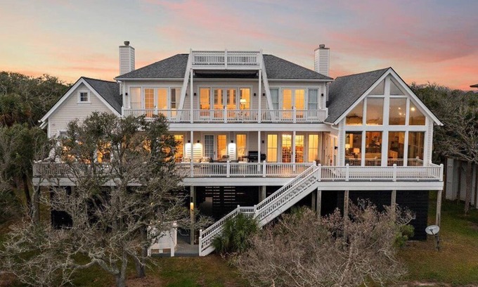 Edisto Island House | Luxury 5BR Oceanview ~ Chiltren By the Sea