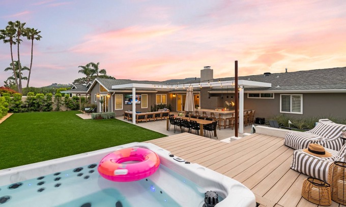 University City House | Luxury 5BR w/Resort Backyard, Huge Hot Tub, Fire Pit, Game Room, Putting Green