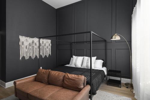Cleveland Park Apartment | Luxury 6 Bed 3 Bedroom Walk to Restaurants and Coffee