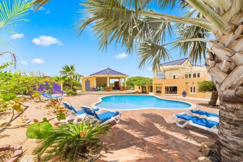 Santa Cruz Apartment | Luxury 6BR Nature Retreat Carpe Diem by Bocobay