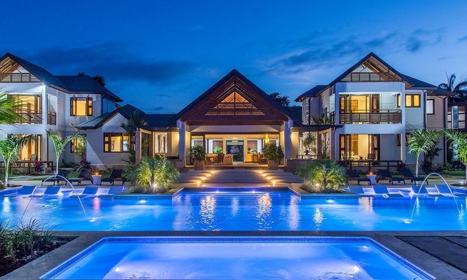 Mammee Bay Villa | Luxury 7 Bed Beach Villa in Ocho Rios