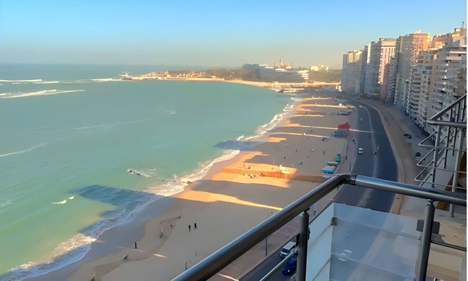 Al-Muntazah Apartment | Luxury apartment directly to the sea