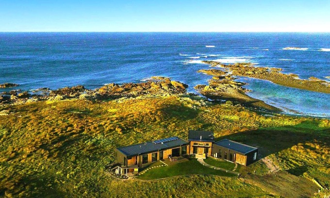 Currie House | Luxury Accommodation