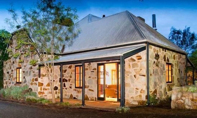 Hahndorf House | Luxury Accommodation in Hahndorf - Thiele House Retreat