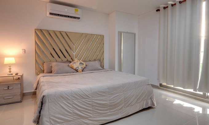 Urbanizacion Eliana Condo | Luxury Airport Penthouse - 3 BD 2 BA Suite + Rooftop Pool