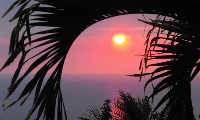 Honaunau-Napoopoo House | Luxury And Aloha Await You! Relaxation, Great Snorkeling, Large Unit
