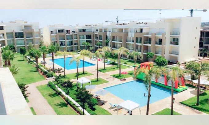 Plage des Nations Apartment | Luxury Apartement Near the Beach