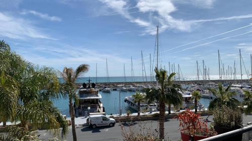 San Lorenzo al Mare Apartment | Luxury Apartment