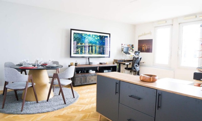 Saint-Cloud Apartment | Luxury apartment 10 minutes from Paris
